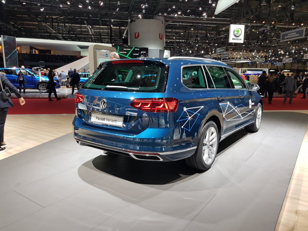 vwpassatvariant9.jpg