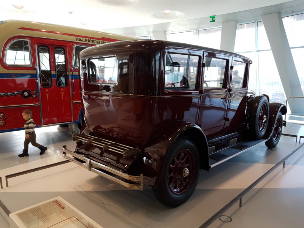 mb1255pspullmanlimousine1927.jpg