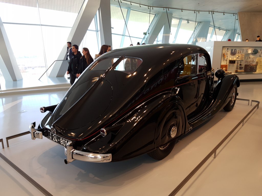 mb320stromlinienlimousine19392.jpg