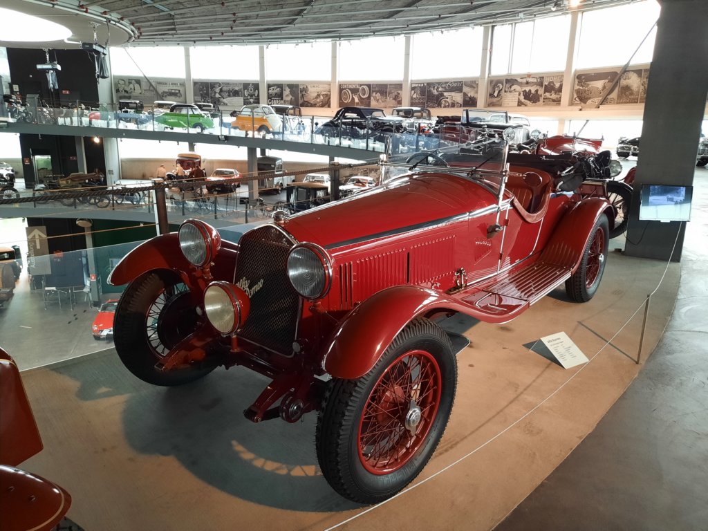 alfaromeo6c1750spiderzagato1931.jpg