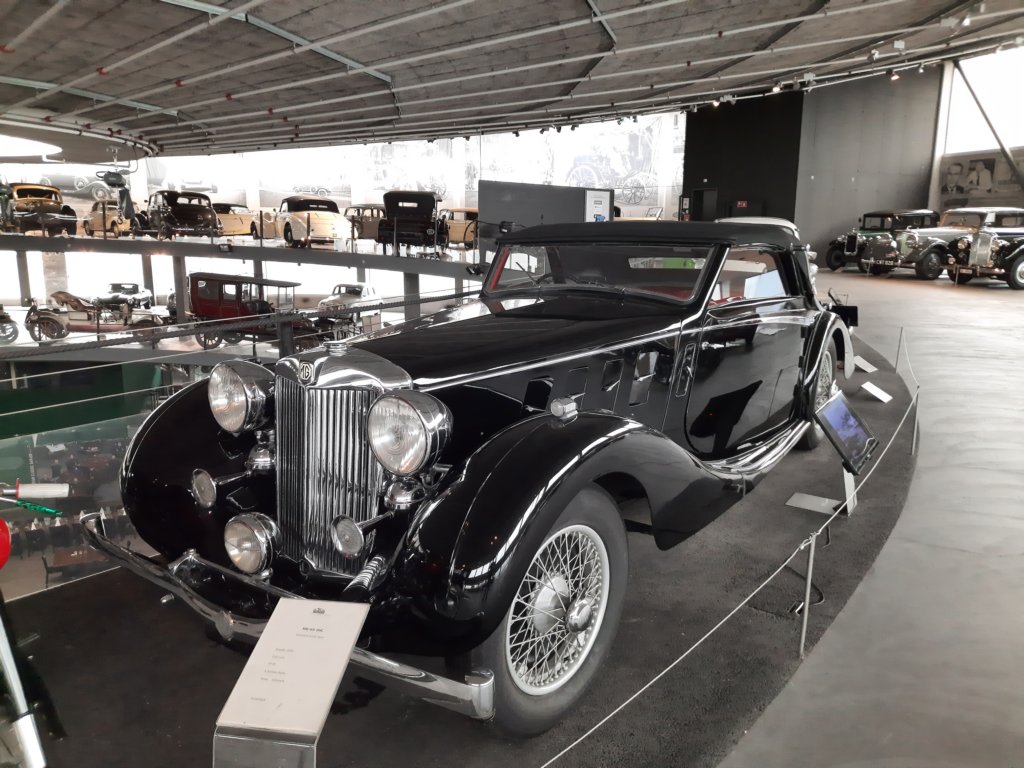 mgwadhcrainboltchristbasel1939.jpg