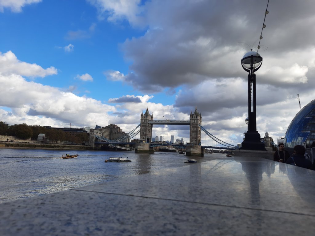 _125437.jpg