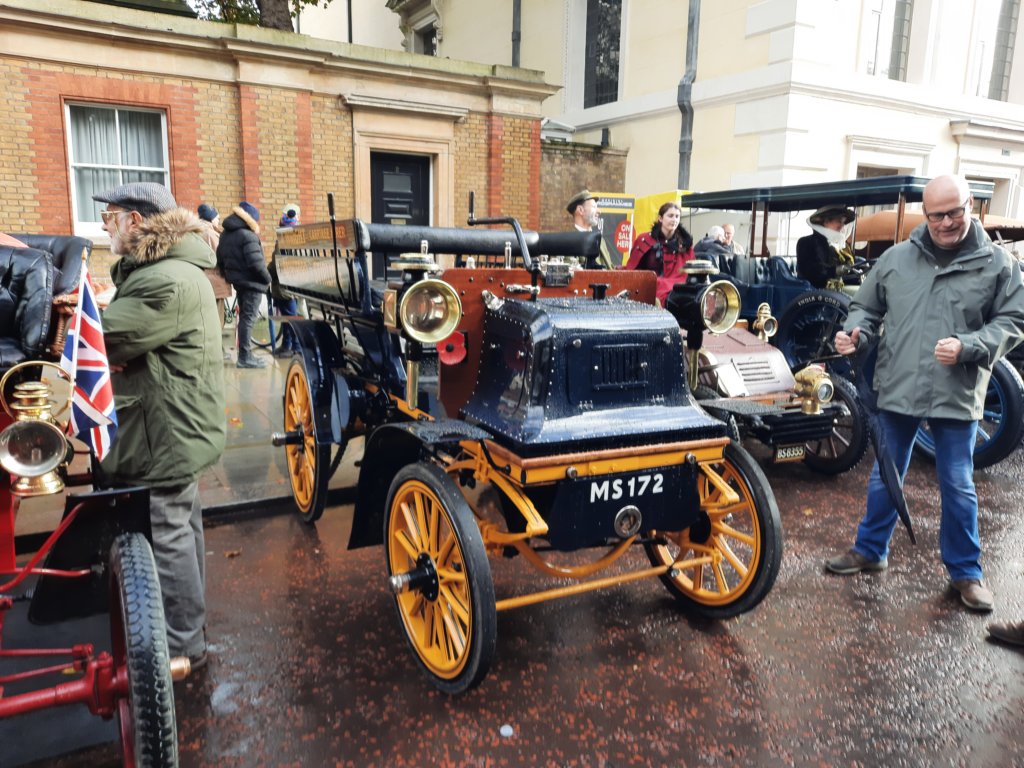 daimlerms1722.jpg