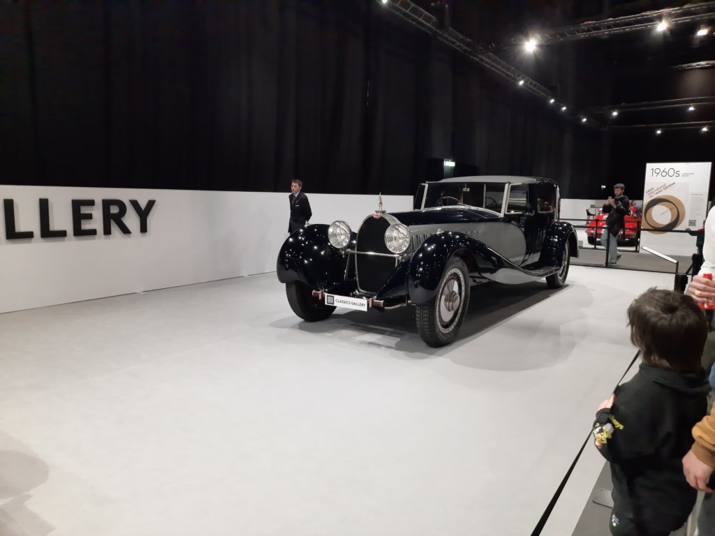 bugatti41royalecoupedevillebinder19297.jpg