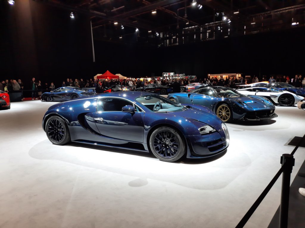 bugattiveyron164supersport2012.jpg