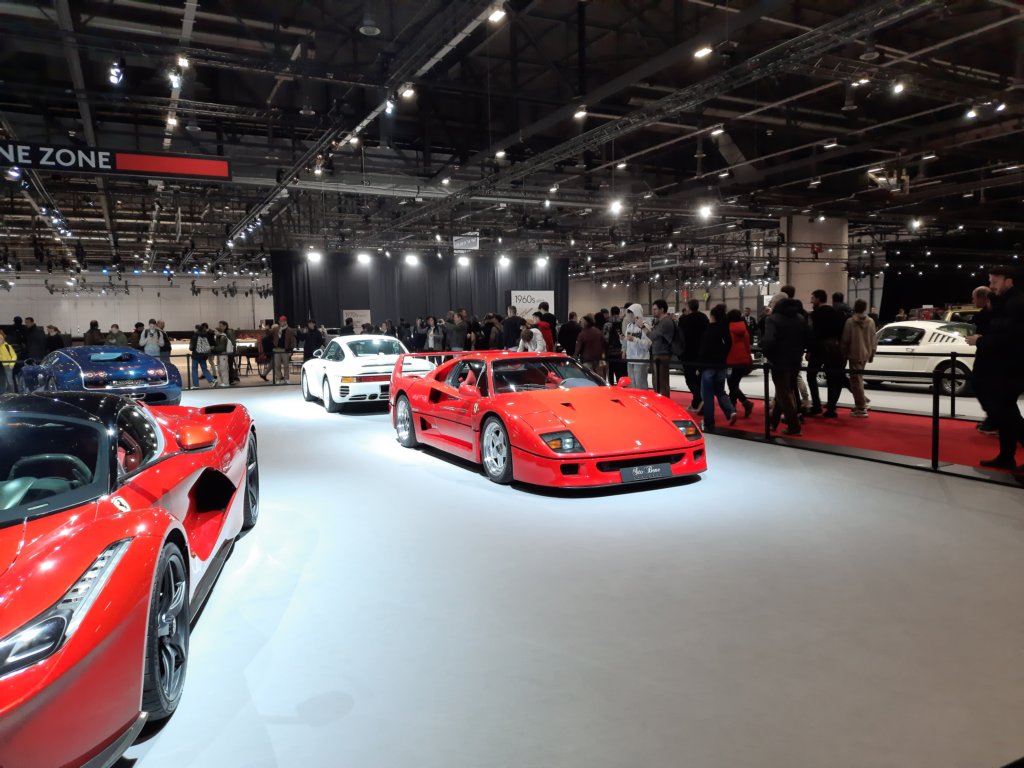 ferrarif4019874.jpg