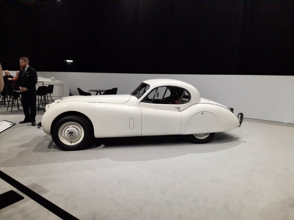 jaguarxk120coup19548.jpg