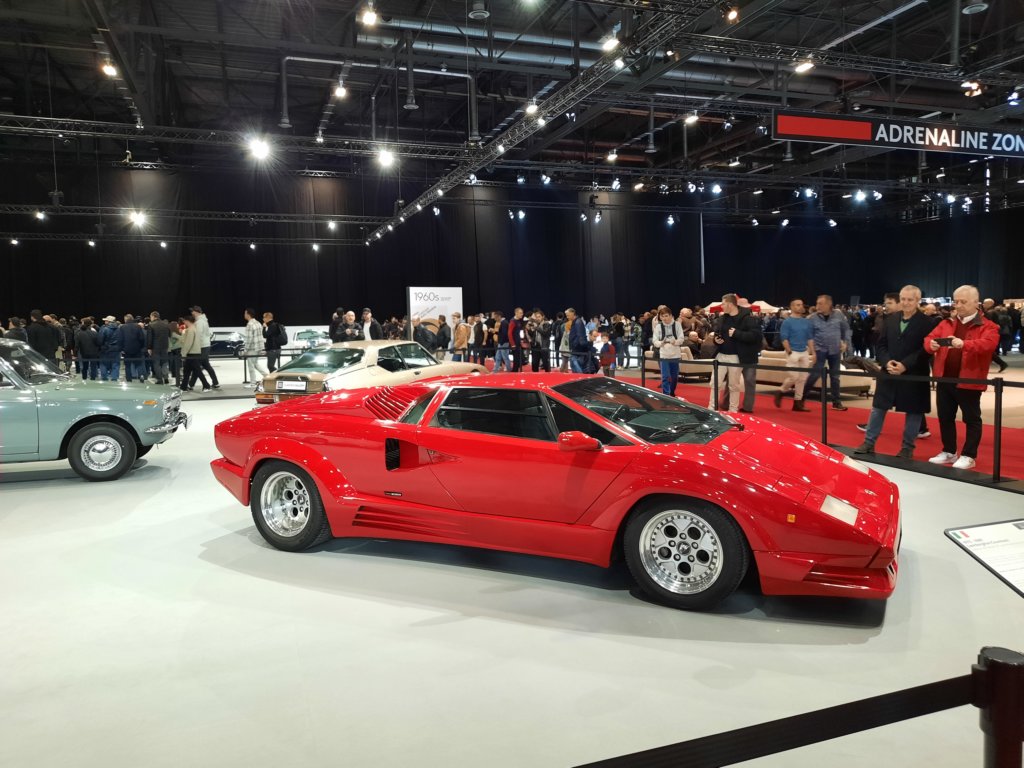 lamborghinicountach25thanniversaryedition19895.jpg