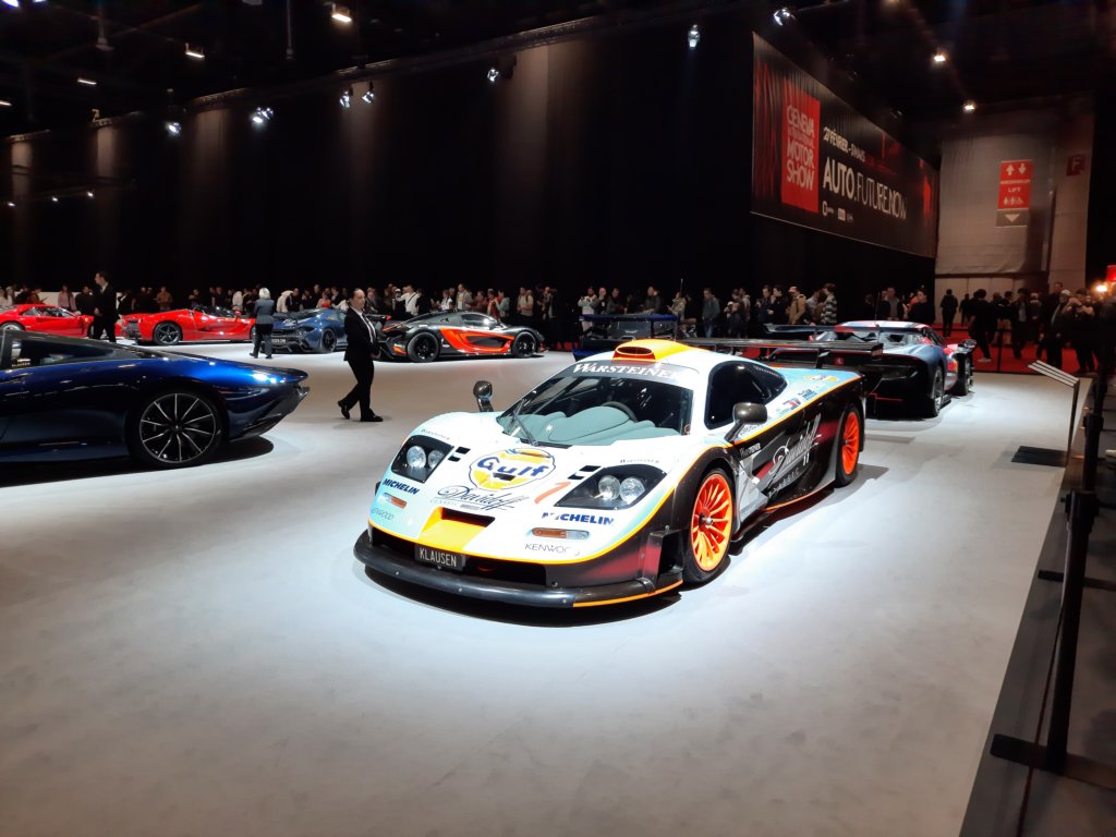 mclarenf1gtrlongtailgulfteamdavidoff199714.jpg