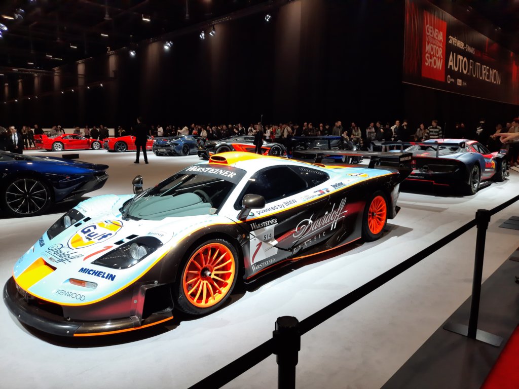 mclarenf1gtrlongtailgulfteamdavidoff19972.jpg