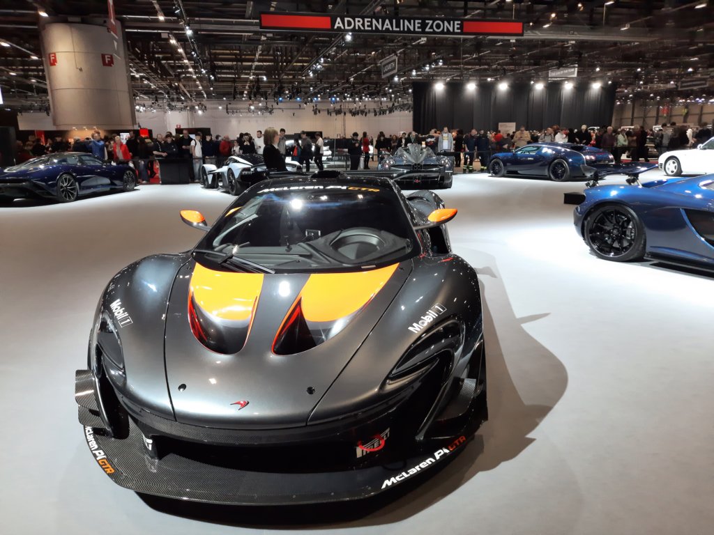 mclarenp1gtr201713.jpg