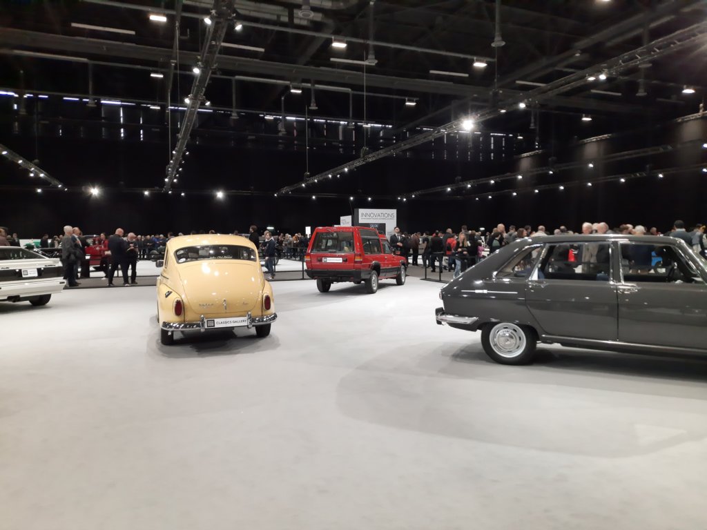 volvopv54419619.jpg