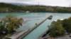 dsc01040_small.jpg