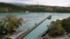 dsc01041_small.jpg
