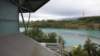 dsc01047_small.jpg