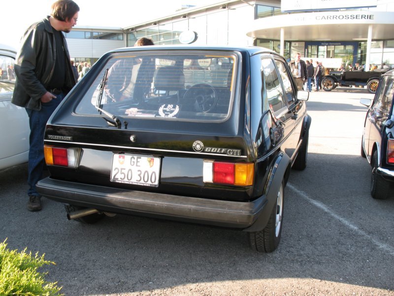 volkswagengolfigtige250300.jpg