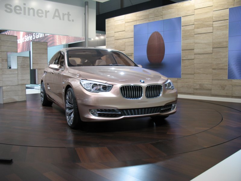 bmwconcept5seriesgranturismo18.jpg