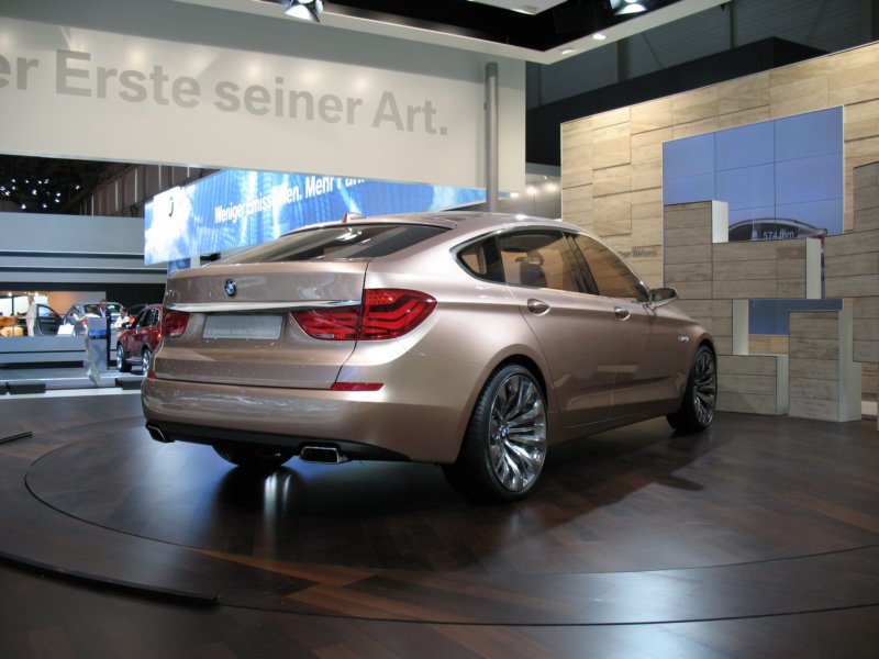 bmwconcept5seriesgranturismo65.jpg