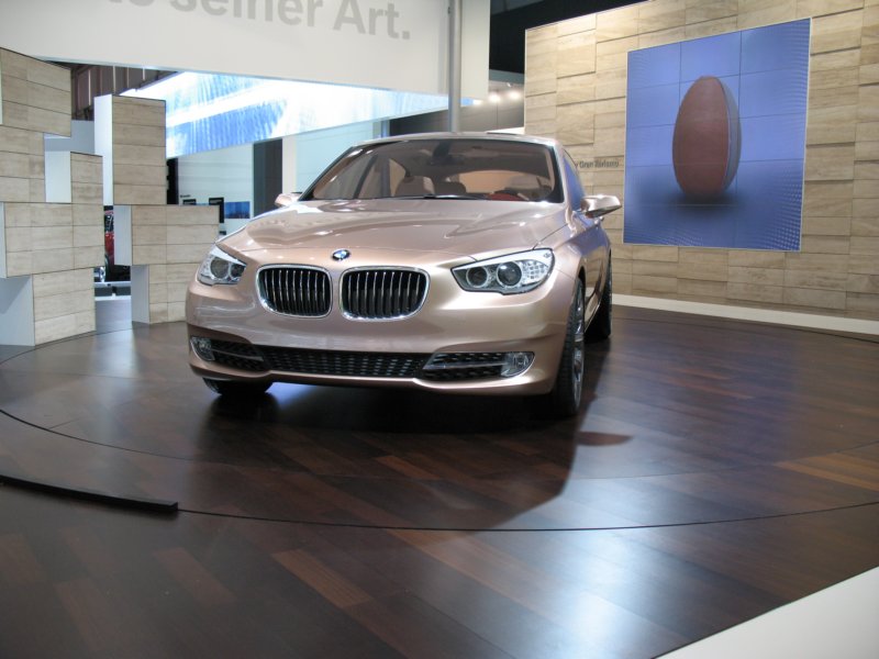 bmwconcept5seriesgranturismo88.jpg