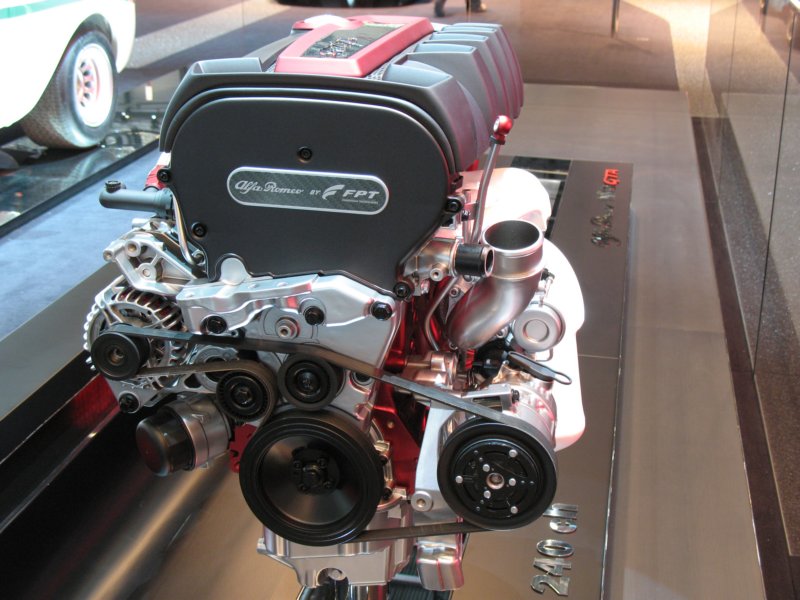 fpt1750turbobenzina240cv7.jpg