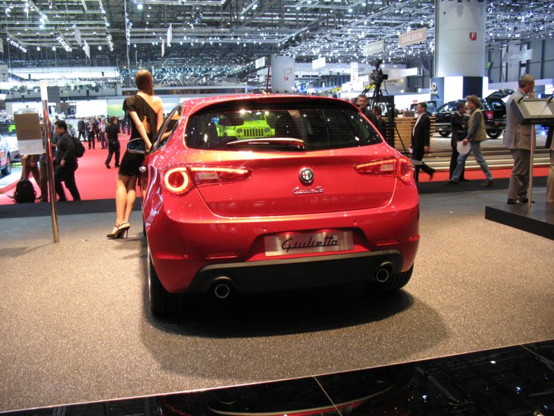 alfaromeogiulietta39.jpg