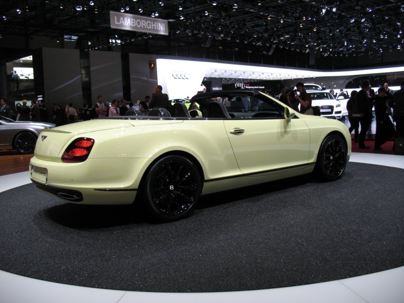 bentleycontinentalsupersportsconvertible.jpg