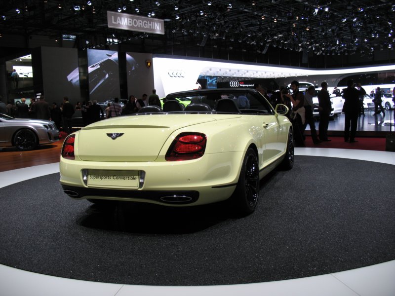 bentleycontinentalsupersportsconvertible8.jpg