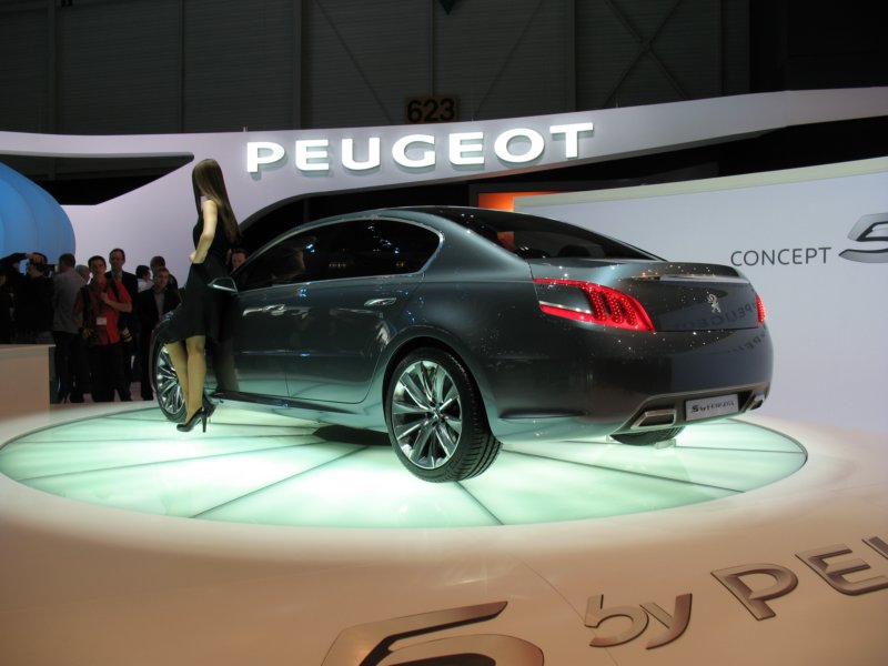 bypeugeot25.jpg
