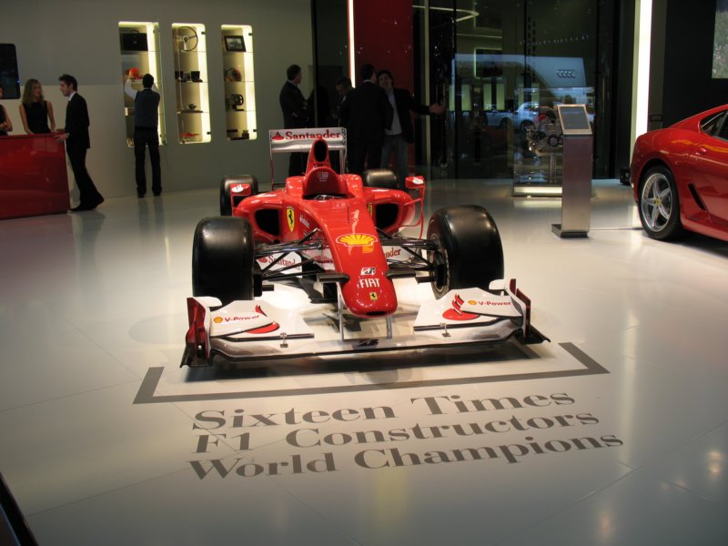 ferrarif1201010.jpg