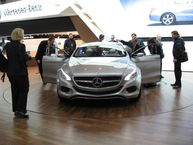 mercedesf800style6.jpg