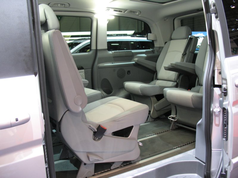 mercedesviano.jpg