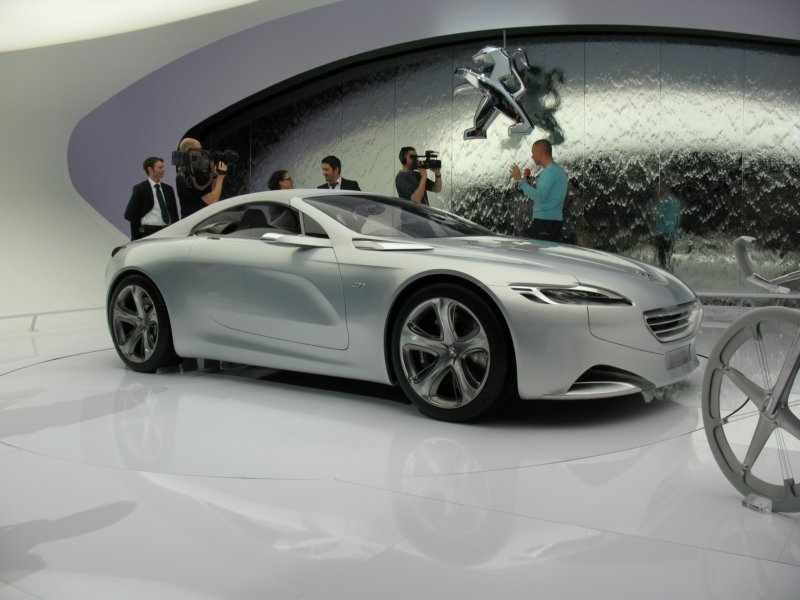 peugeotsr120.jpg