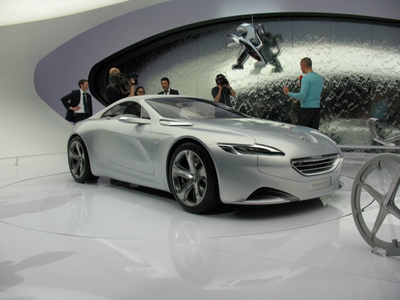peugeotsr124.jpg