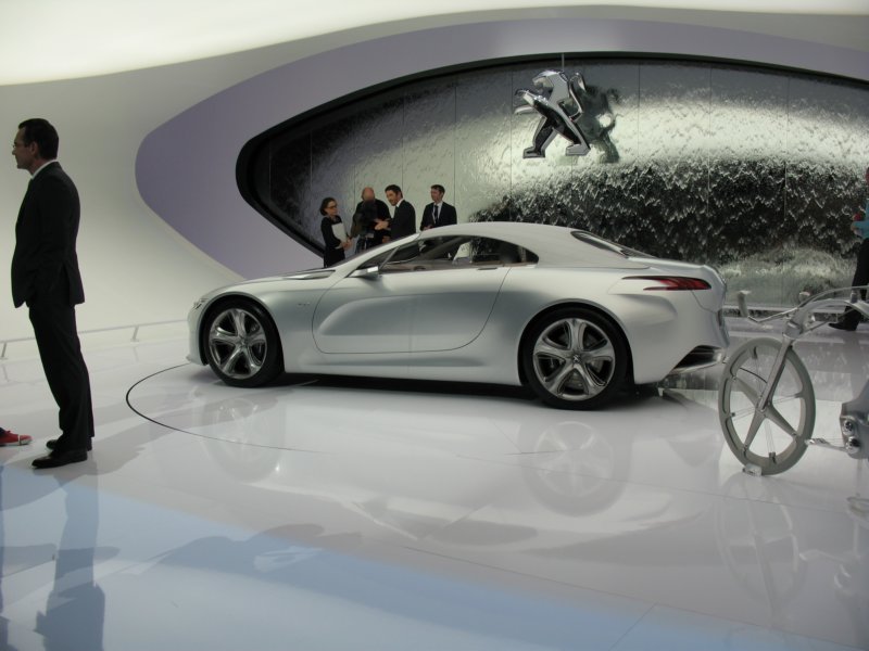 peugeotsr16.jpg