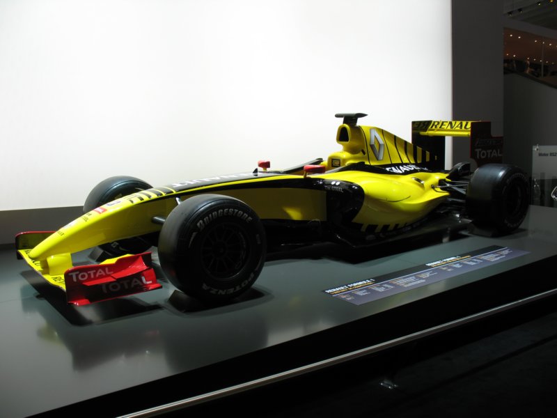 renaultf1.jpg