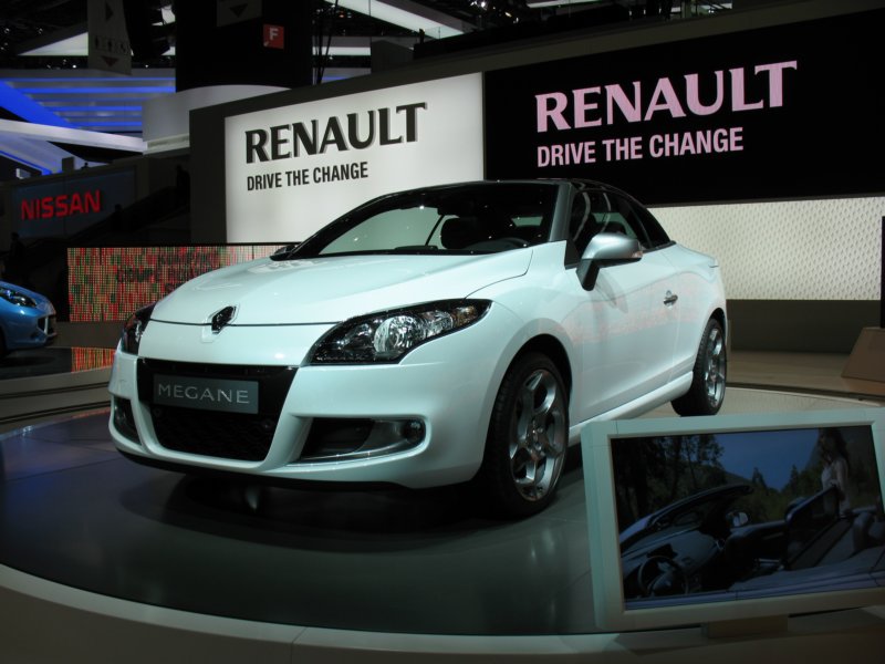 renaultmganecc5.jpg