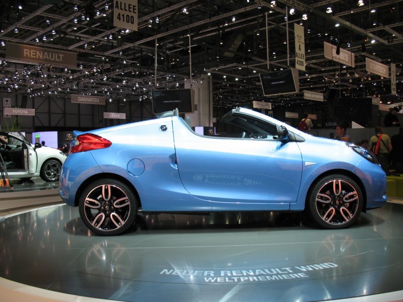 renaultwind2.jpg