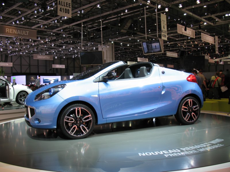 renaultwind23.jpg