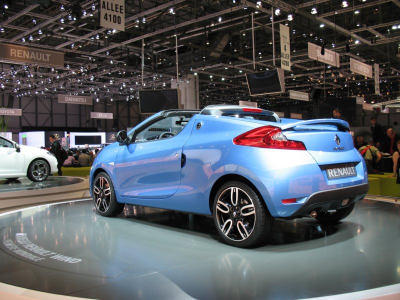 renaultwind30.jpg