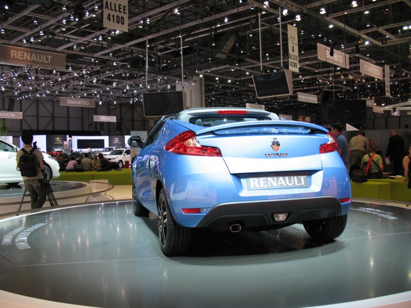 renaultwind35.jpg