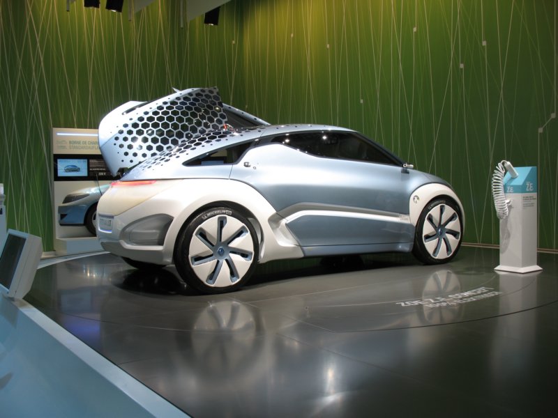 renaultzoeze30.jpg