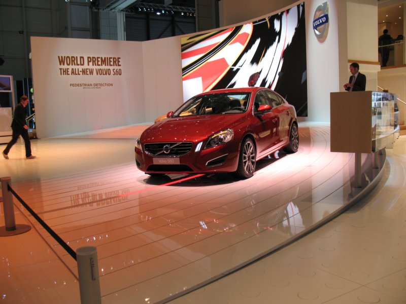 volvos60pedestriandetectionwithfullautobrake16.jpg