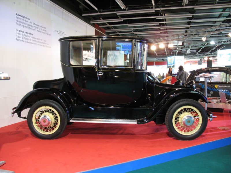 detroithybrid19165.jpg