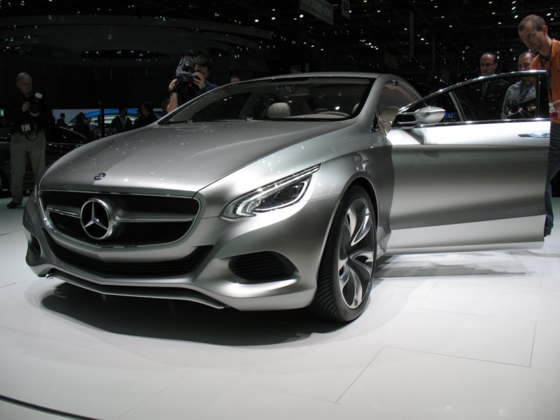 mercedesf800style23.jpg