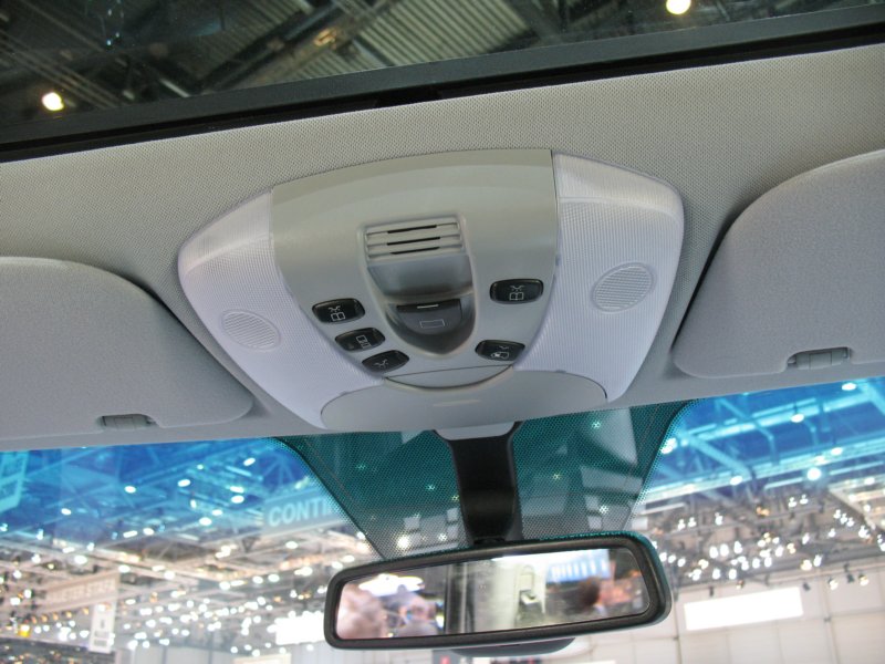 mercedesviano31.jpg