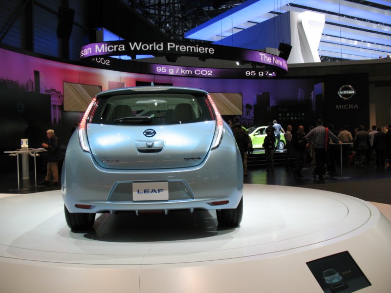 nissanleaf18.jpg