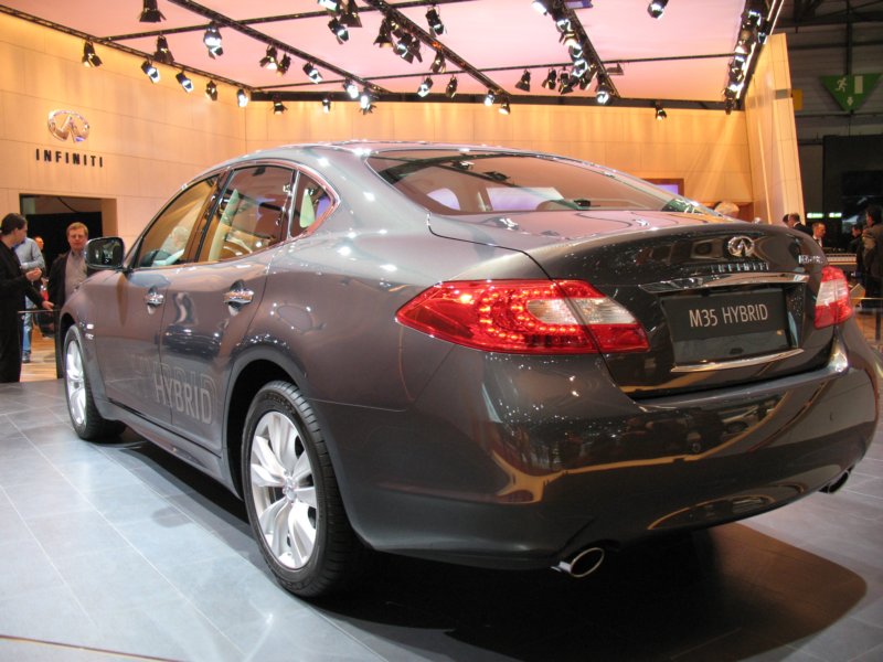 infinitim35hybrid.jpg