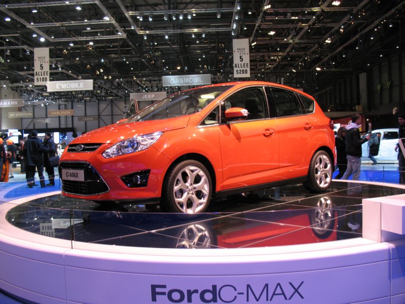 fordcmax13.jpg