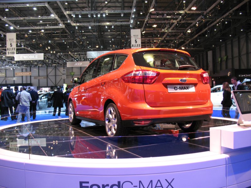 fordcmax6.jpg