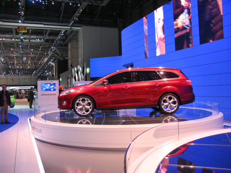 fordfocussw15.jpg
